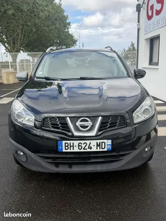 Nissan Qashqai 2010 photo 2