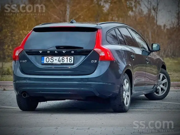 Volvo V60 2017 photo 5