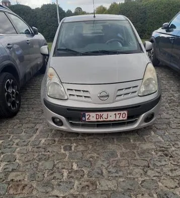 Nissan Pixo