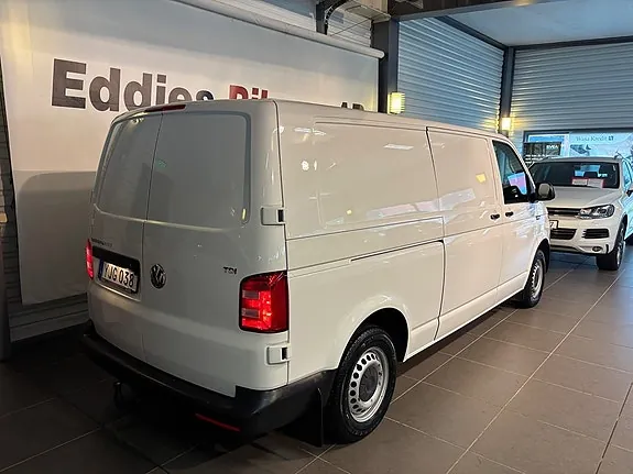 Volkswagen Transporter 2017 photo 4