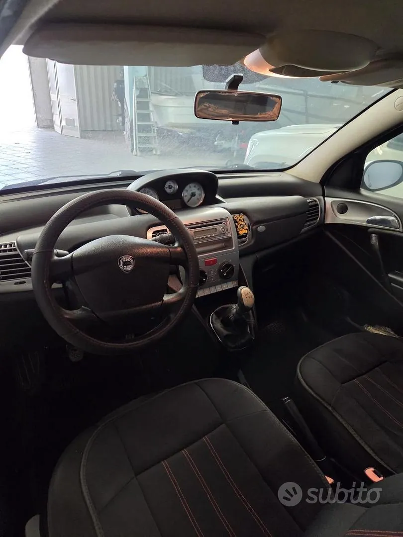 Lancia Ypsilon 2007 photo 4