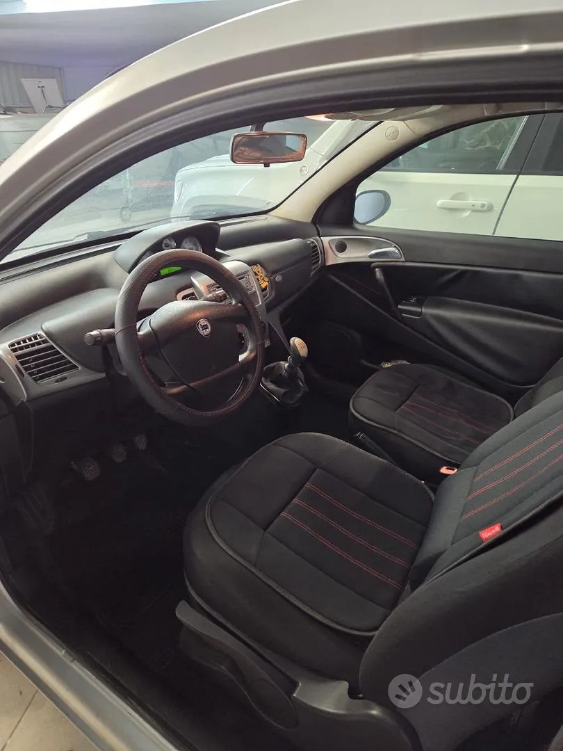 Lancia Ypsilon 2007 photo 3