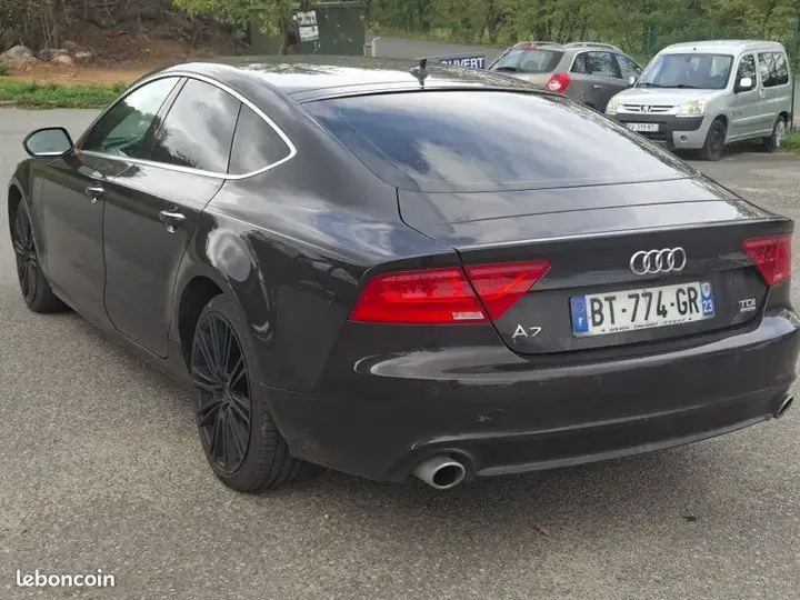 Audi A7 2011 photo 2