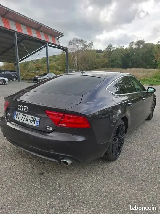 Audi A7 2011 photo 3