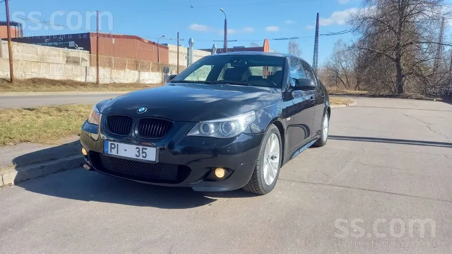 BMW 530