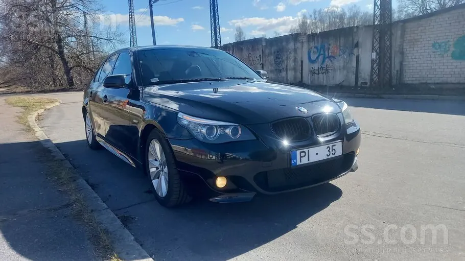 BMW 530 2009 photo 3
