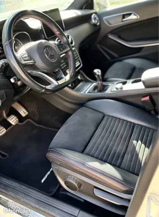 Mercedes-Benz A-Class 2017 photo 3