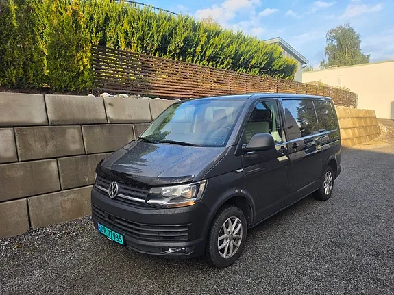 Volkswagen Transporter 2017 photo 2