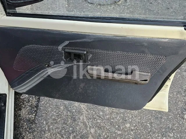 Toyota Corolla 1987 photo 3