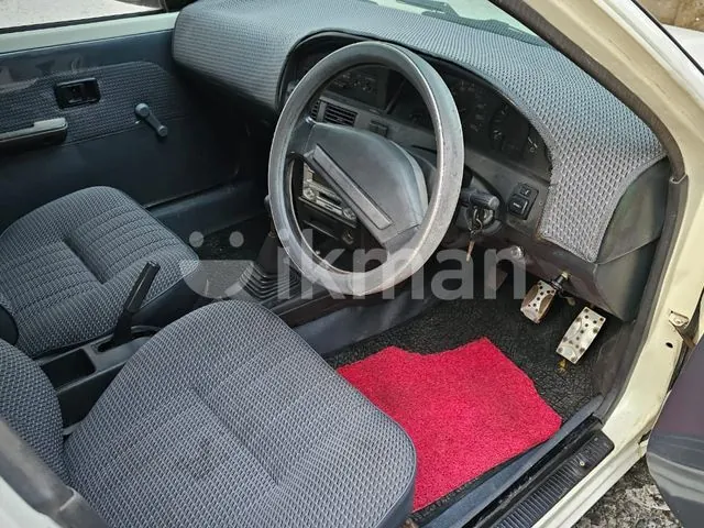 Toyota Corolla 1987 photo 5