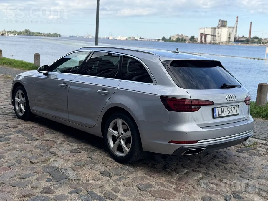 Audi A4 2019 photo 5