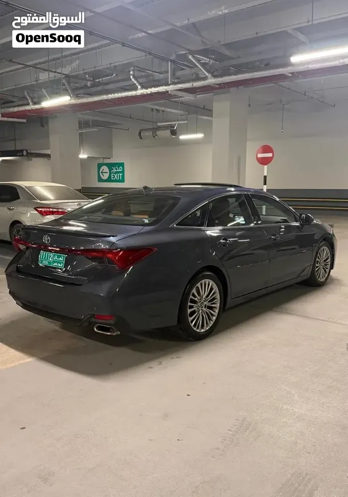 Toyota Avalon 2019 photo 3