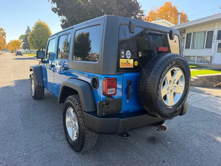 Jeep Wrangler Unlimited 2015 photo 3