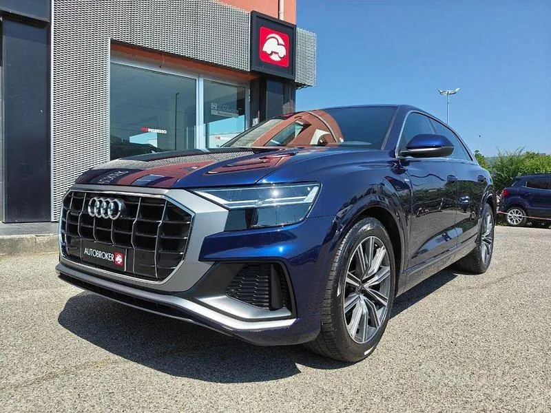 Audi Q8
