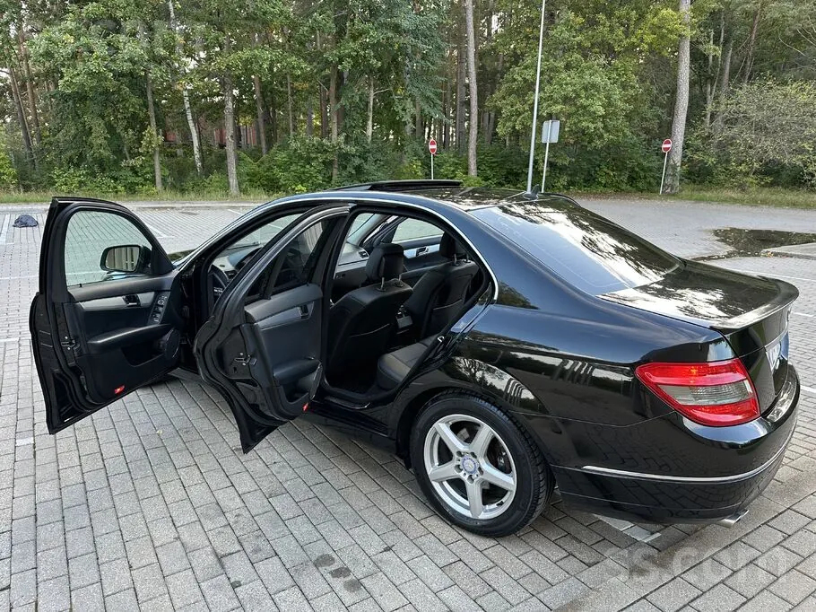 Mercedes-Benz C200 2008 photo 5