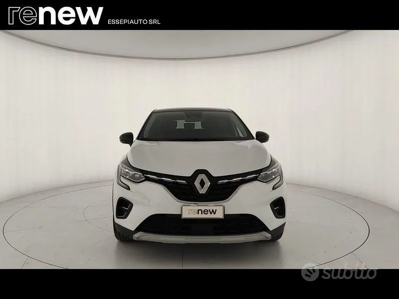 Renault Captur 2023 photo 3