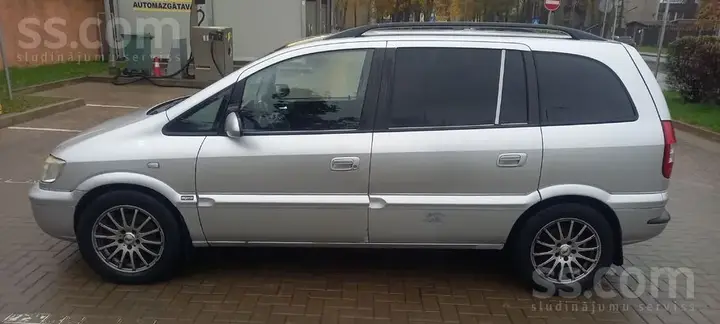 Opel Zafira 2004 photo 3
