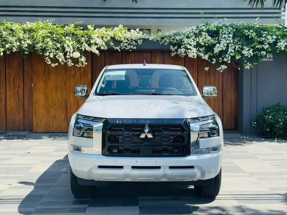 Mitsubishi Triton