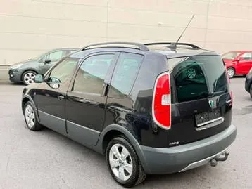 Skoda Roomster 2011 photo 3