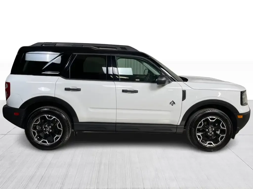Ford Bronco Sport 2026 photo 2