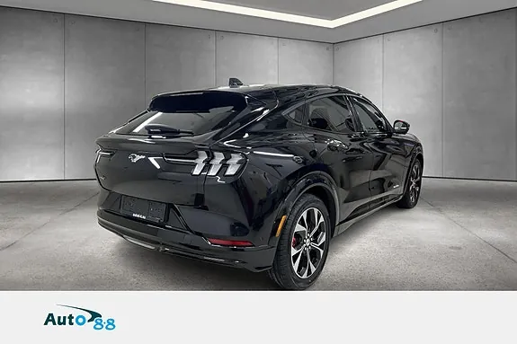 Ford Mustang Mach-E 2023 photo 4