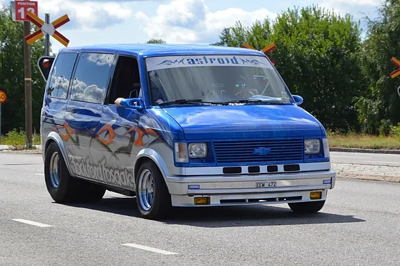 Chevrolet Astro