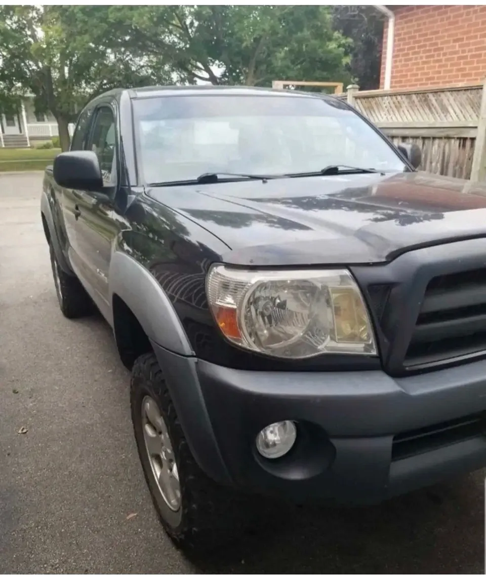 Toyota Tacoma