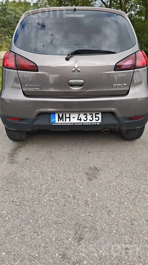 Mitsubishi Colt 2012 photo 4