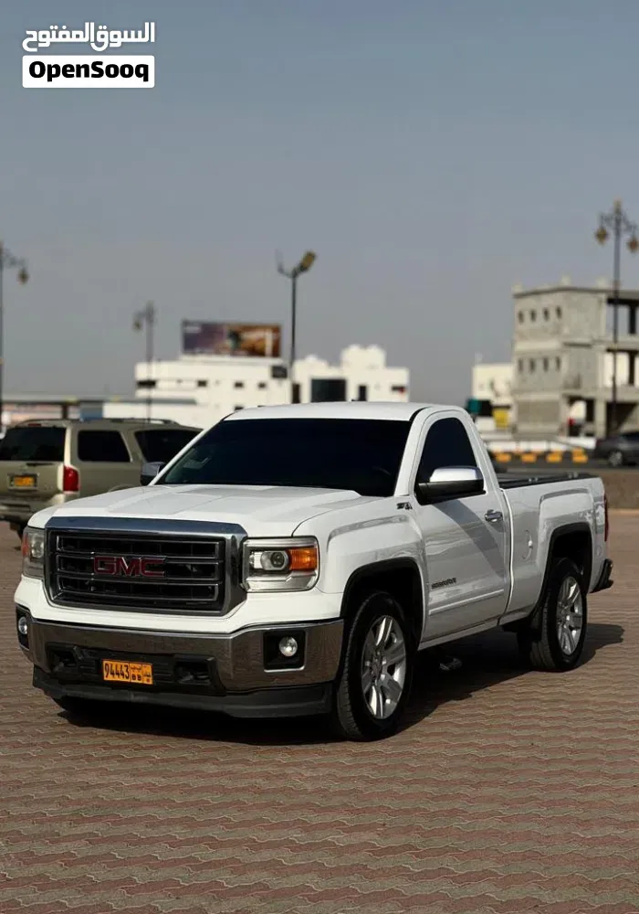 GMC Sierra