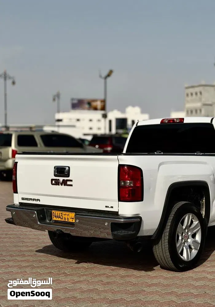 GMC Sierra 2015 photo 4