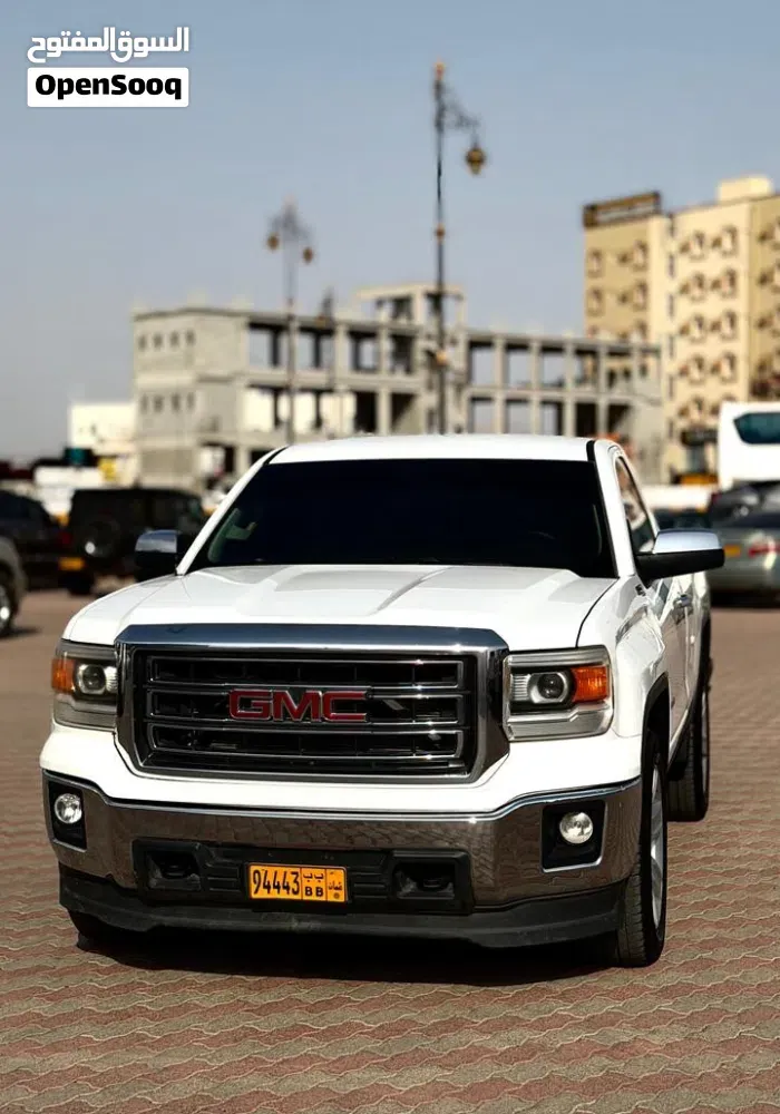 GMC Sierra 2015 photo 2