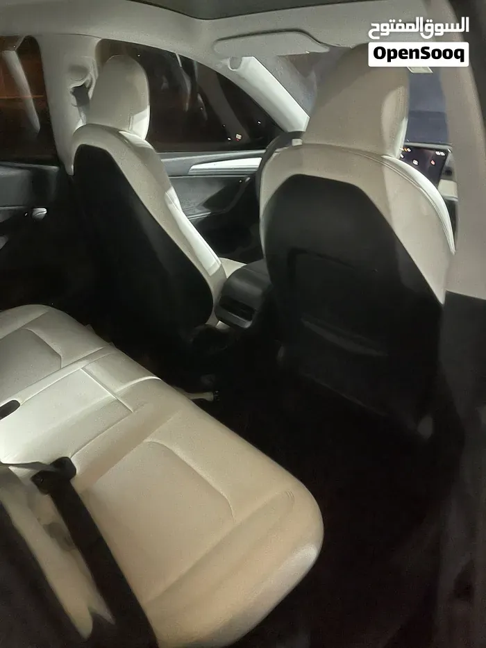 Tesla Model Y 2023 photo 4