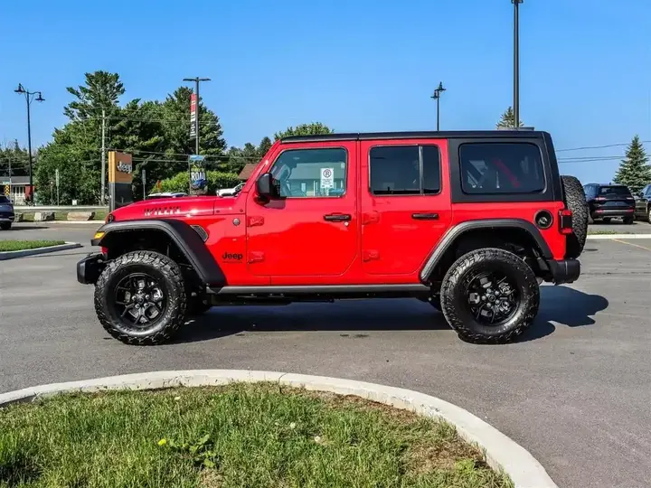 Jeep Wrangler 2026 photo 3