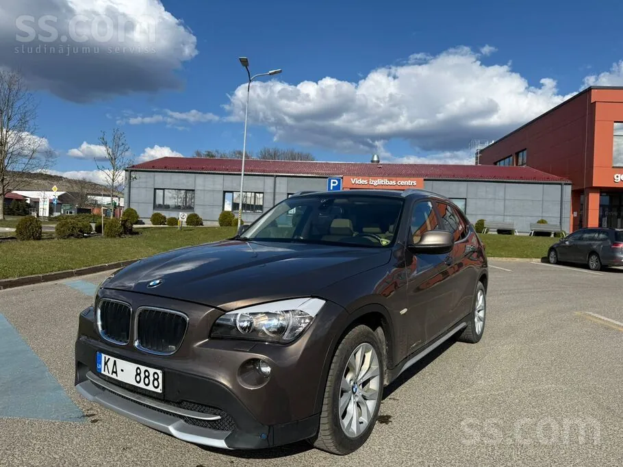 BMW X1 2010 photo 3