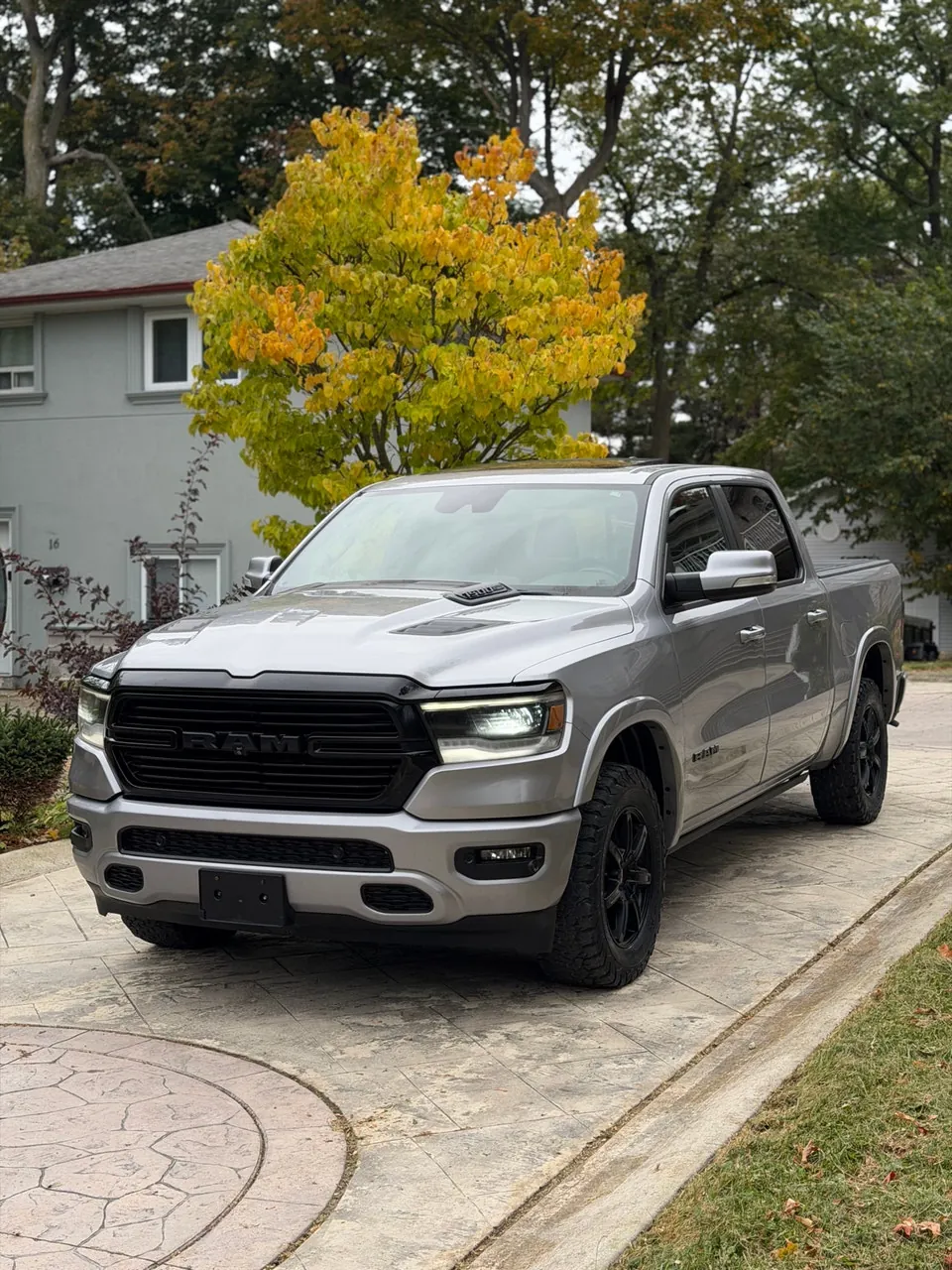 Dodge Ram Laramie 2020 photo 4