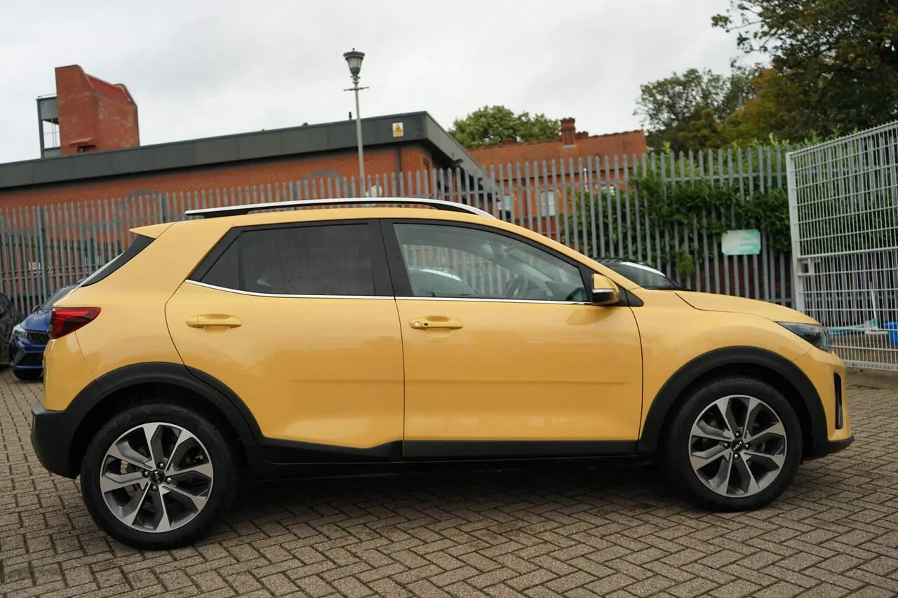 Kia Stonic 2024 photo 2