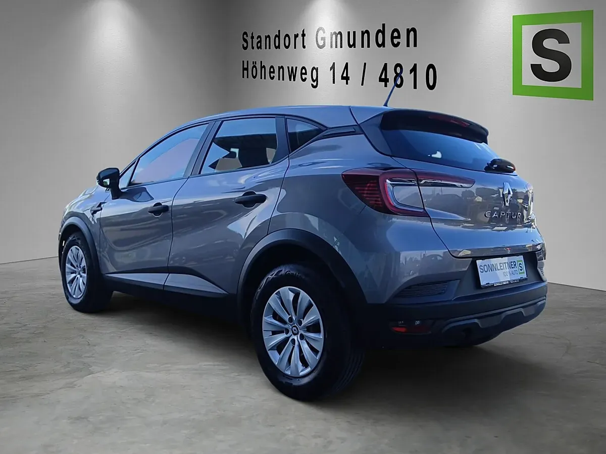 Renault Captur 2021 photo 2