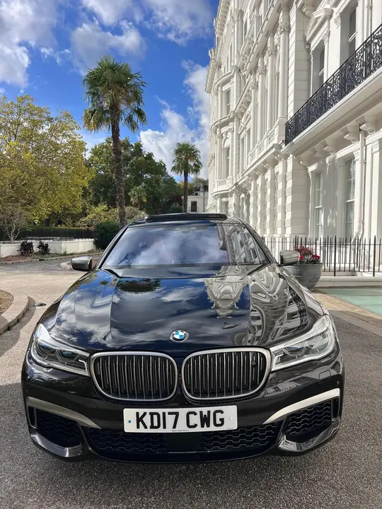 BMW 7 Series 2017 photo 5