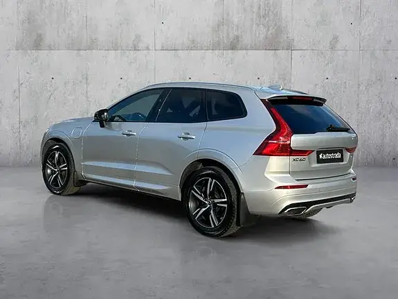 Volvo Xc60 2019 photo 3