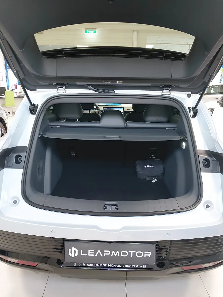 Leapmotor B05