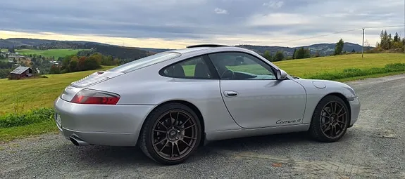 Porsche 911 2000 photo 4