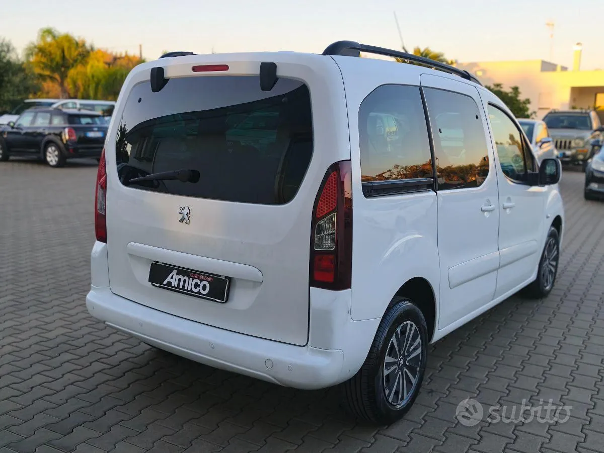 Peugeot Partner 2013 photo 4