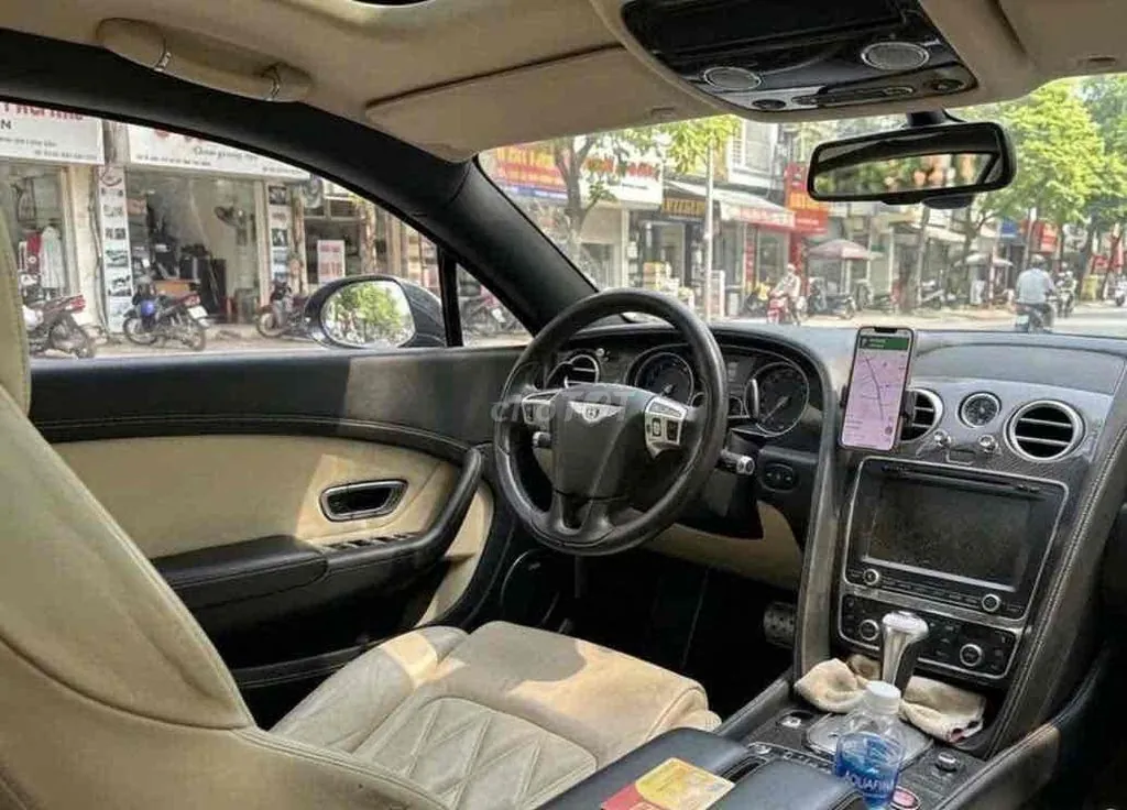 Bentley Flying Spur 2015 photo 2