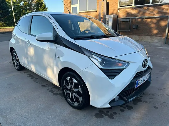 Toyota Aygo 2021 photo 2