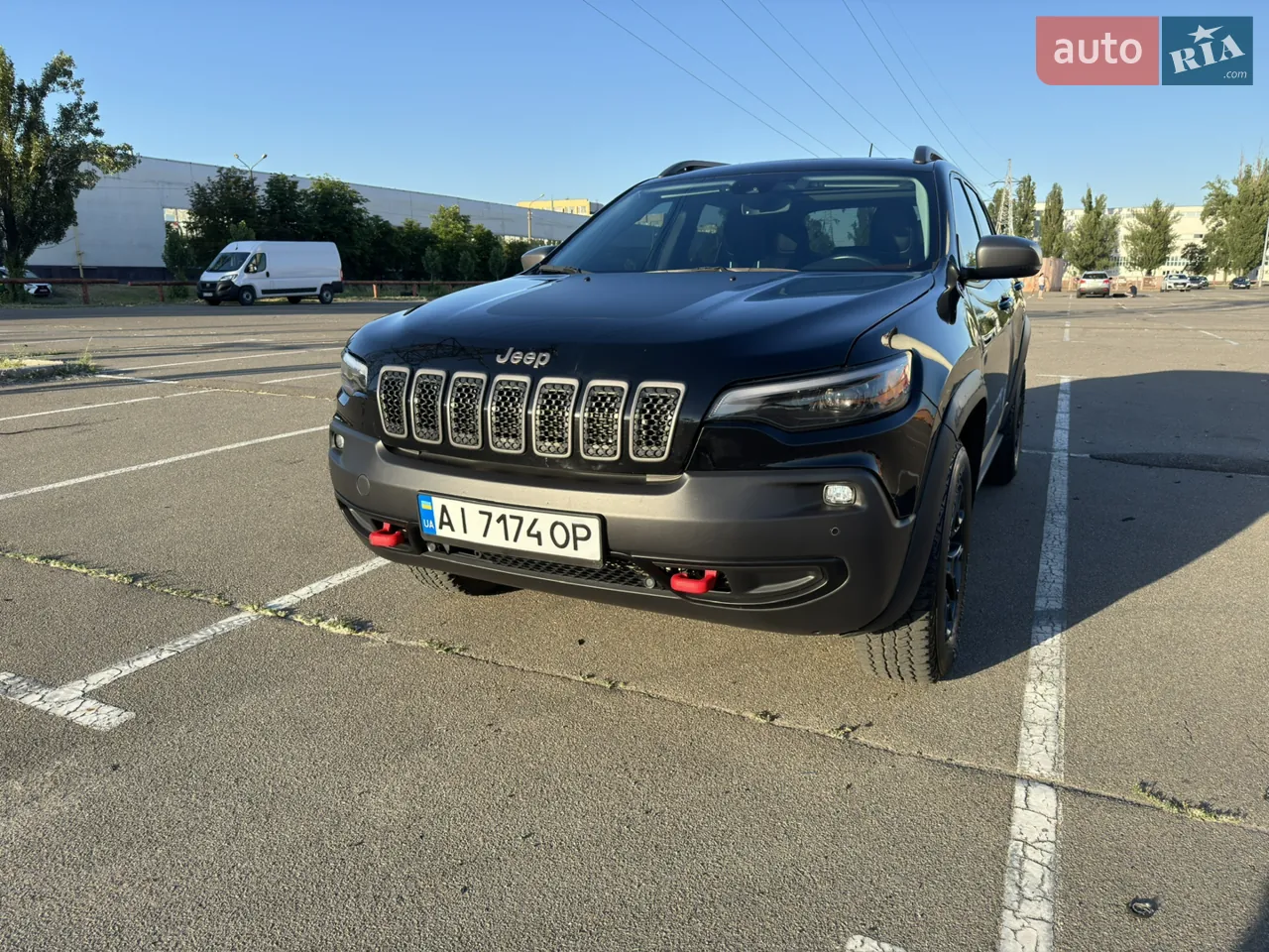 Jeep Cherokee 2019 photo 3