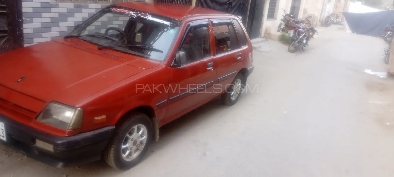 Suzuki Khyber