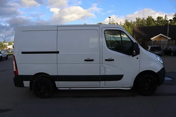 Renault Master 2012 photo 2