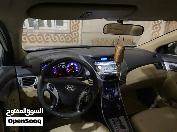 Hyundai Elantra 2014 photo 4