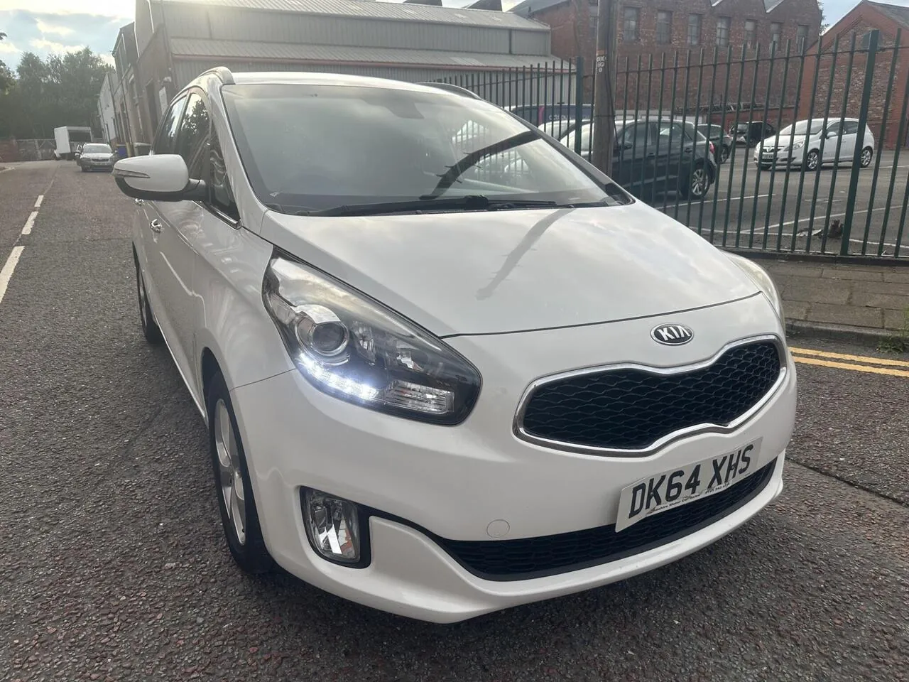 Kia Carens