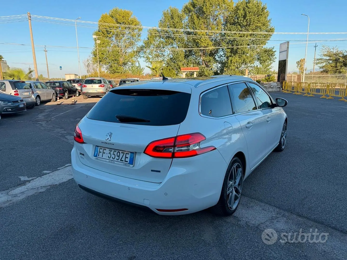 Peugeot 308 2016 photo 3